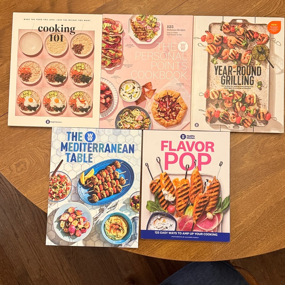 NEW! Weight Watchers Cookbook Collection